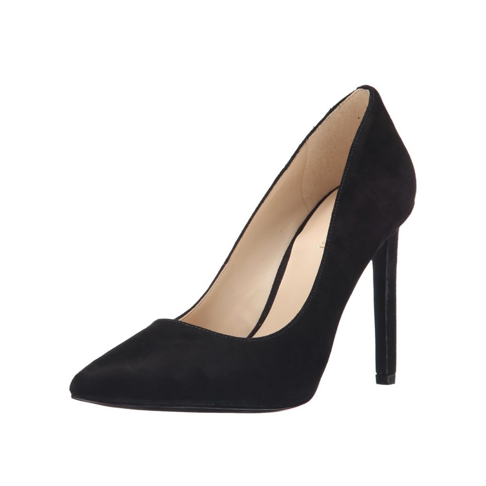 NINE WEST Black Suede Pumps